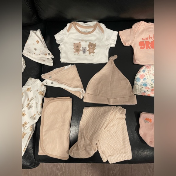 Babygirl matching sets - Picture 5 of 6